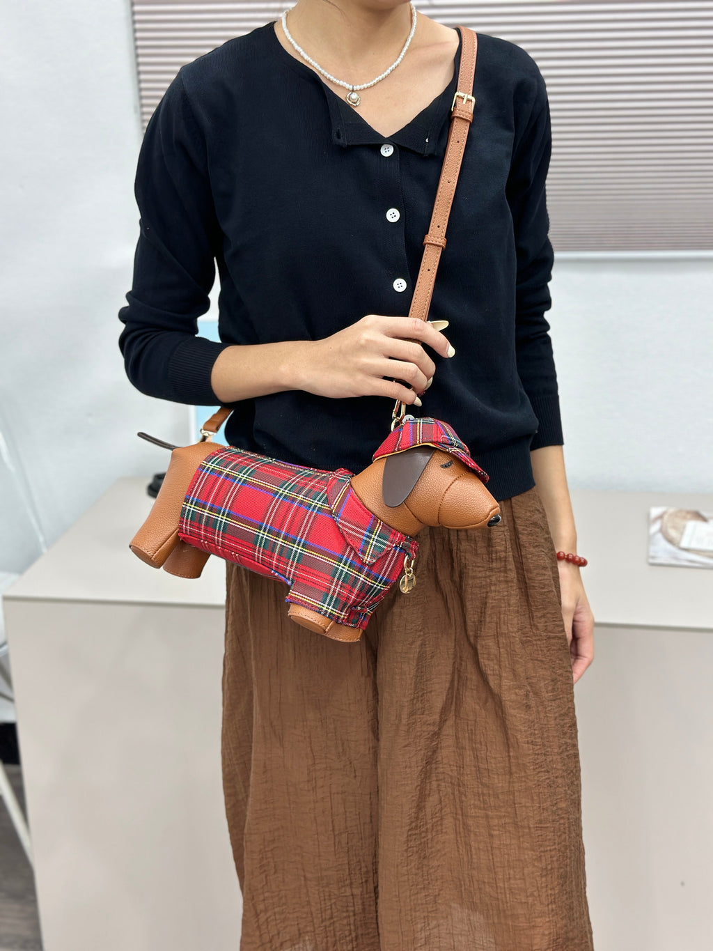 "Dapper Dachshund" 3D Crossbody Bag
